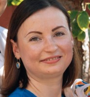Anna Lopatin review